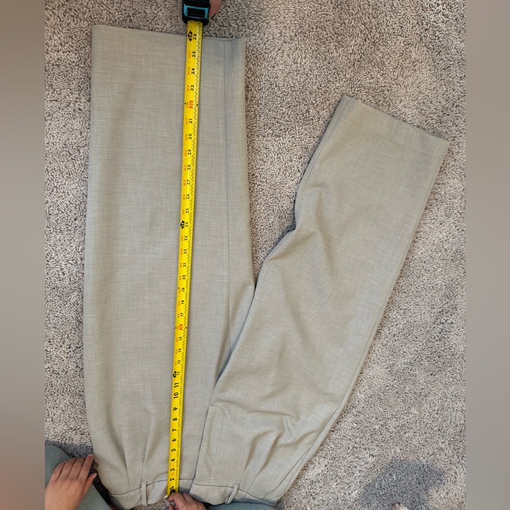 Aritzia blazer and pants Light grey - Picture 14 of 16